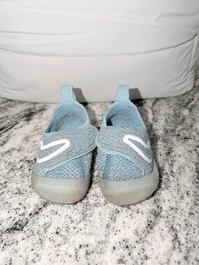 Nike Swoosh 1 - Light Blue Stretch Knit Slip-On Baby Shoes